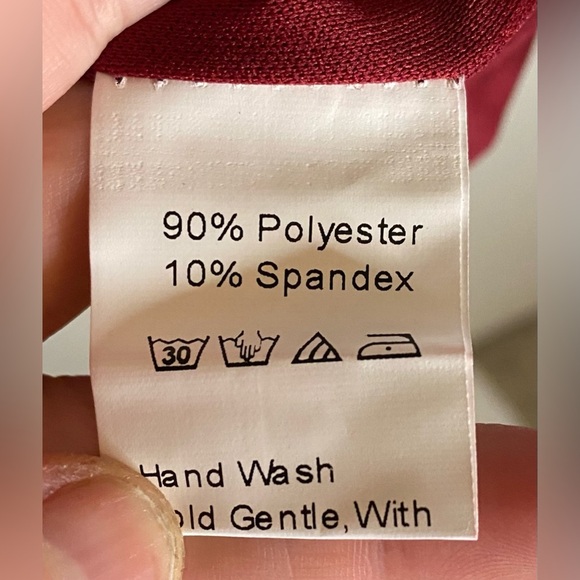 New! Genhoo Women’s Short Sleeve Sequin Top, Wine Red, Medium - Picture 5 of 6